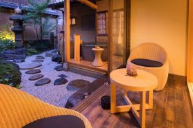 nazuna-kyoto-nijo-tei-service-dedication-kyoto-003-52146-960x600